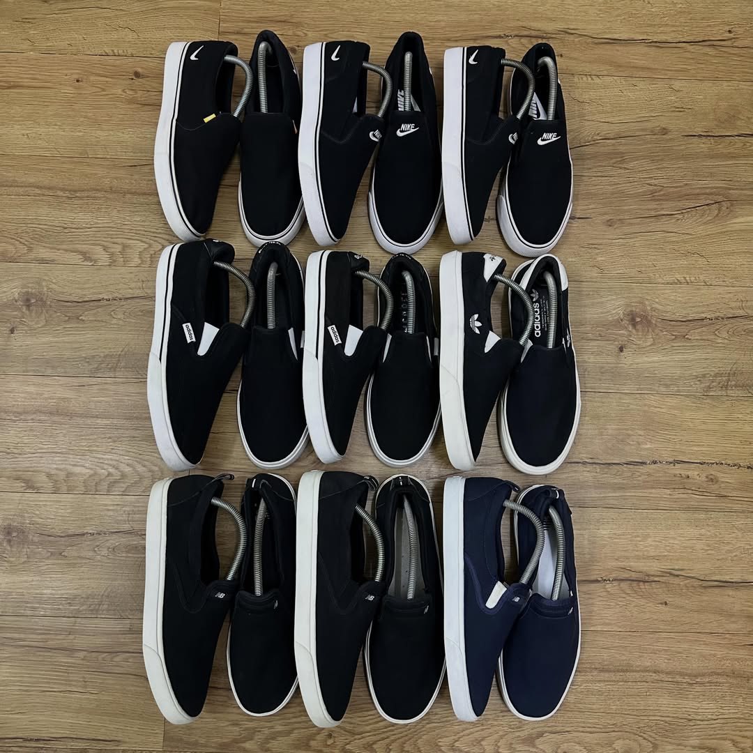 sepatu slip-on kanvas kasual